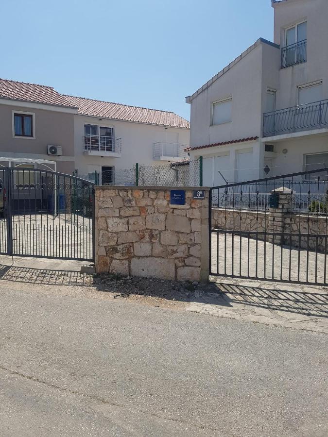 Apartmani Tamaris Murter Exterior photo