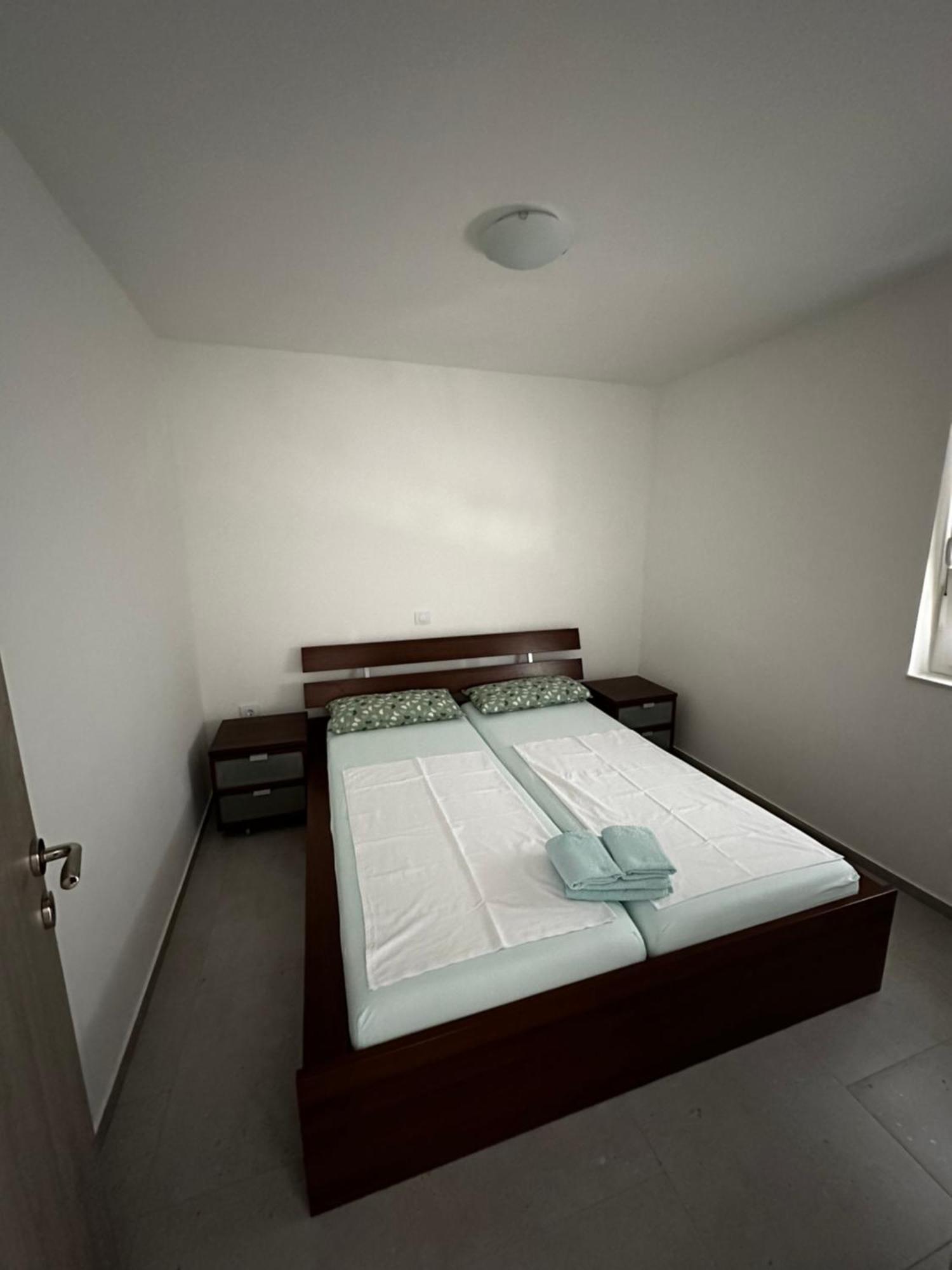 Apartmani Tamaris Murter Exterior photo
